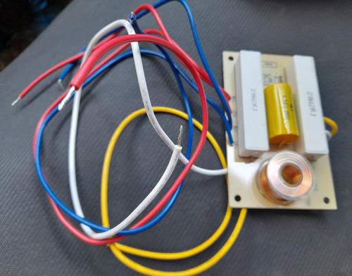 Crossover Pasivo 2 Vias Saypro Con Cables