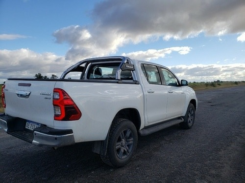 Toyota Hilux 2.8 Srv Mt 2021 Linea Nueva