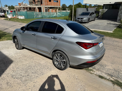 Fiat Cronos 1.8 16v Precision At6 Pack Premium