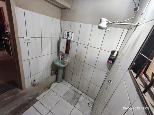 Casa 3 Cômodo Com Estrutura Para 7 Cômodos Com Garagem