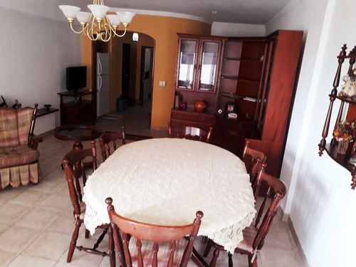 Venta Apartamento 247 M2 Altos Del Parral