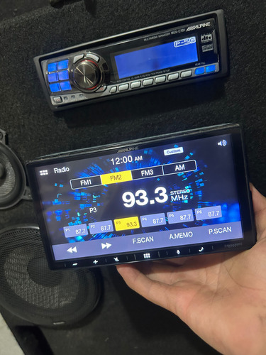 Autoestereo Doble Pantalla Alpine Android Apple Car Play Bt Negro (Usado)
