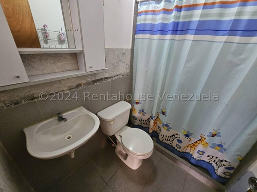 Oportunidad De Inversion Apartamento En Venta En La Orquidea Av Aragua Conjunto Privado Todos Los Servicios Estef 24-26152