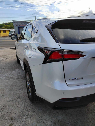 Imagen 5 de 14 de Lexus Nx300h .
