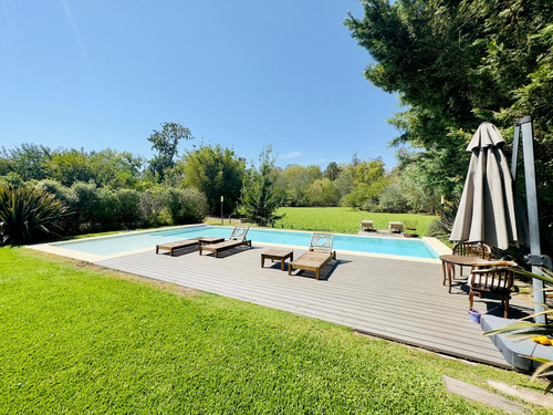 Alquiler Casa 8 Ambientes Abril Country Club