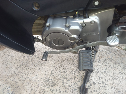 Imagem 5 de 7 de Yamaha Crypton 105/2001
