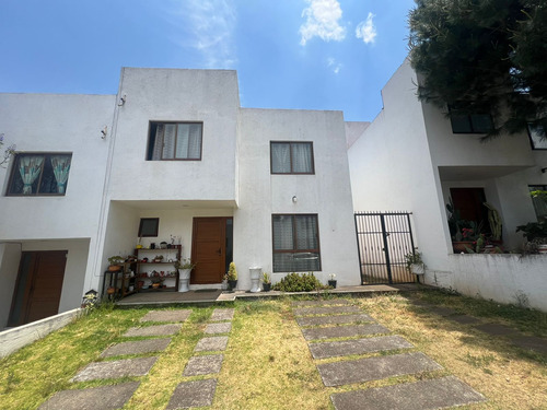 Casa En Venta En Fraccionamiento La Vitela En Patzcuaro