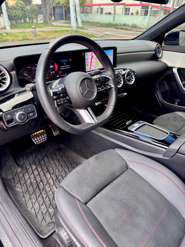 Mercedes Benz Cla 200 Amg Line