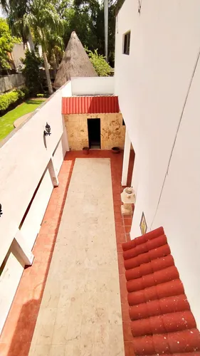 Espectacular Casa En Itzimna Ideal Oficinas O Vivienda (fvc-1463)