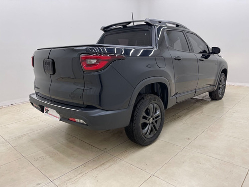 Imagem 4 de 15 de Fiat Toro Blackjack 2.4 16v Flex Aut 2018/2019
