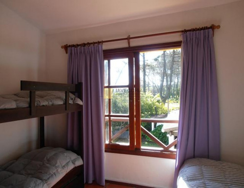 Imagen 23 de 30 de Venta De Casa De 4 Dormitorios En Pinares