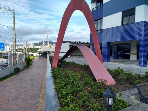 Imagem 3 de 30 de Apartamento De 3 Dormitórios, 116m² Condomínio Com Área De Lazer Completa Na Cabeceira Da Ponte Hercílio Luz No Estreito Florianópolis, Sc - Sc - Ap0021_foch