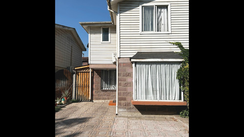 Vendo Amplia Y Cómoda Casa Condominio Piedra Roja. Quilicura