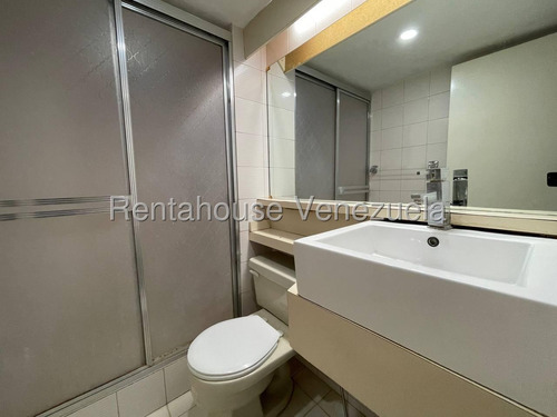 Ds Apartamento En Venta - Clnas De Valle Arriba / 25-24098