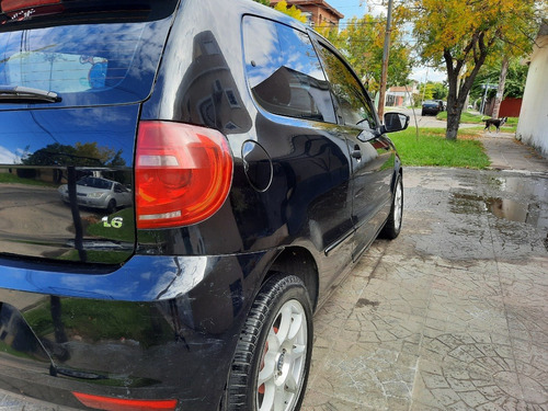 Volkswagen Fox 1.6 Trendline 2010