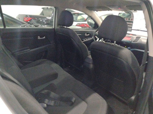 Kia Sportage 2.0 LX 4X2 16V FLEX 4P AUTOMÁTICO