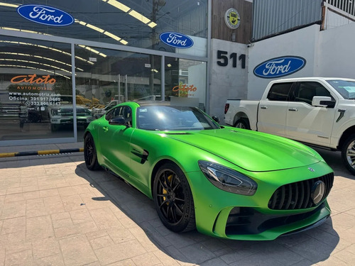 Mercedes-Benz AMG GT R