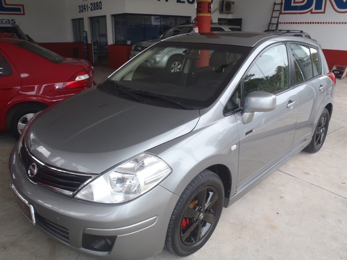 Imagem 1 de 8 de Nissan Tiida Sl 2012