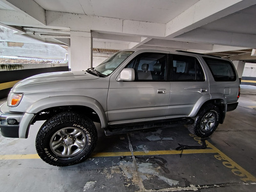 Toyota Hilux SW4 3.0 5p