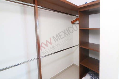 Exclusivo Condominio Ubicado En El Corazón De La Zona Dorada Gaviotas Golden