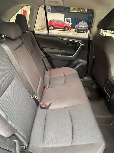 Toyota RAV4 2.5 Le Hev 4X4 Cvt