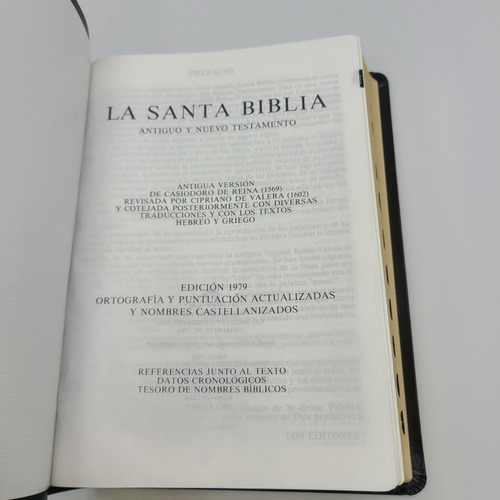 Imagen 4 de 10 de Biblia Antigua Version Letra Gigante Con Estudios