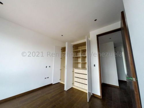 Imagen 16 de 27 de Elegante Ph Dúplex En Venta - Urb La Castellana - Mls#22-5504