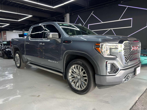 GMC Sierra 6.2 Denali Dvd At