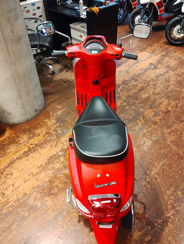 Imagen 5 de 15 de Vespa Sxl 150