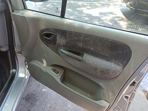 Renault Scénic 1.6 Authentique 2006