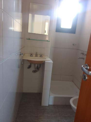 Departamento En Banfield Este