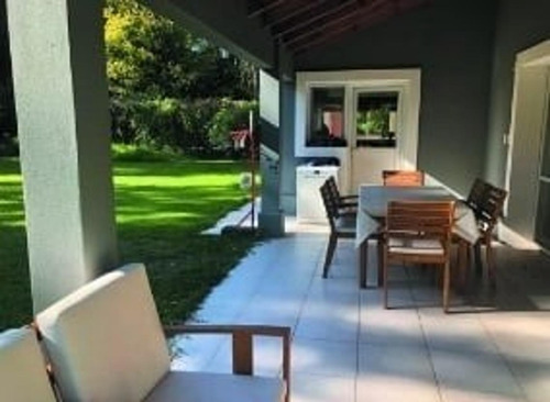 Imagen 7 de 14 de Venta De Casa En Barrio Cerrado - Benavidez