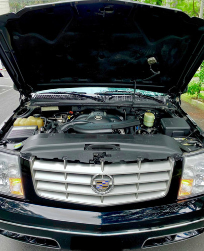 Imagen 13 de 14 de Flamante Cadillac Escalade 2002 Nacional Totalmente Original