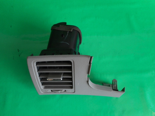 Difusor Lateral Izquierdo De Tablero Corolla Modelo 10-11 (Usado)
