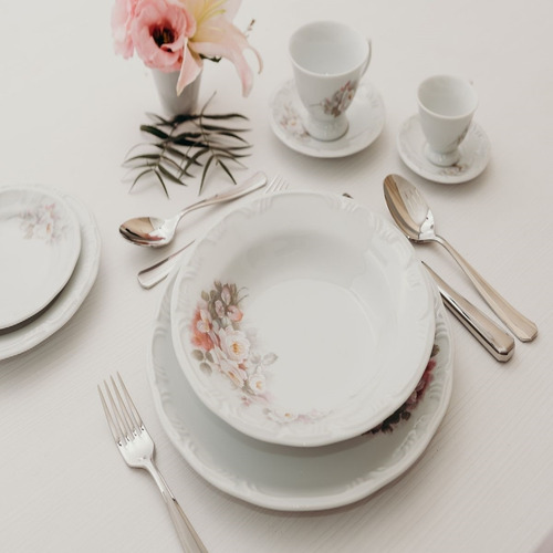 Imagem 4 de 5 de Prato Sobremesa 19 Cm Porcelana Schmidt - Dec. Eterna
