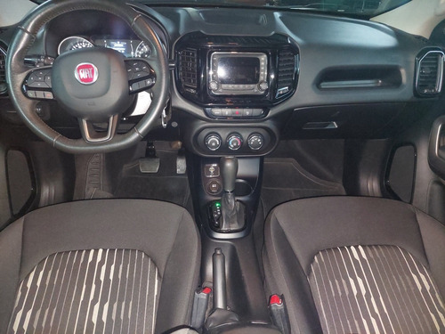 Imagem 11 de 12 de Fiat Toro 2018 1.8 16v Freedom Flex 4x2 Aut. 4p
