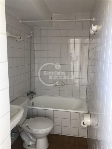 Imagen 14 de 20 de Departamento En Arriendo De 4 Dorm. En Providencia