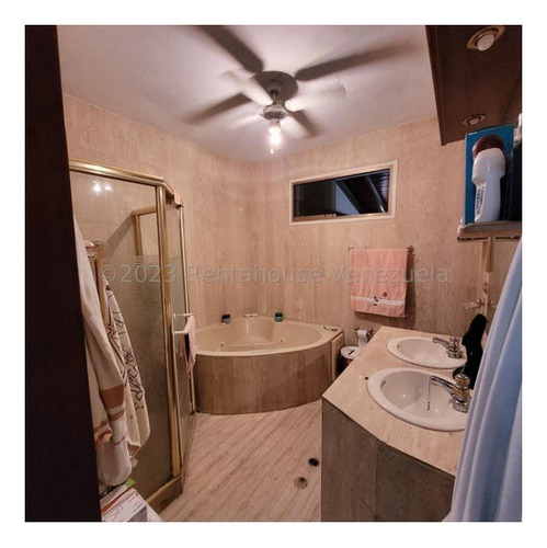 Casa En Venta Prados Del Este Es23-24082