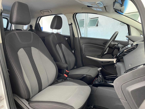 Imagem 8 de 10 de Ford Ecosport 2015 1.6 16v Freestyle Flex 5p