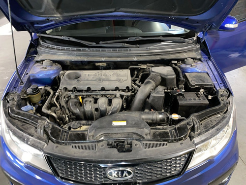 Imagen 24 de 25 de Kia Cerato Forte Koup