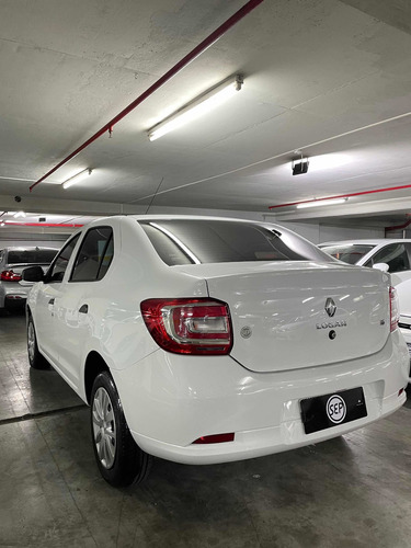 Imagen 9 de 15 de Renault Logan 2020 1.6 16v Life Sepautos