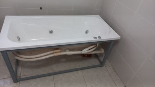 Imagen 2 de 4 de Bañera Acrilica Con Hidromasaje De 6 Jets