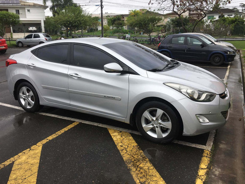 Imagem 1 de 8 de Hyundai Elantra 2013 2.0 16v Gls Flex Aut. 4p