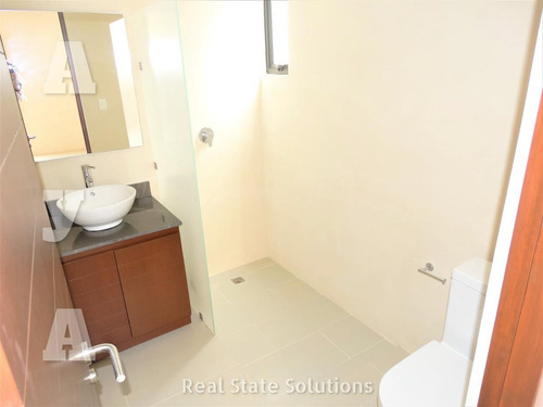 Departamento En Venta De 2 Recámaras, Arbolada By Cumbres, Avenida Huayacán, Cancún. Negociable