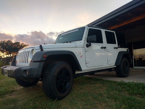 Imagen 1 de 17 de Jeep Wrangler Unlimited 3.8 V6