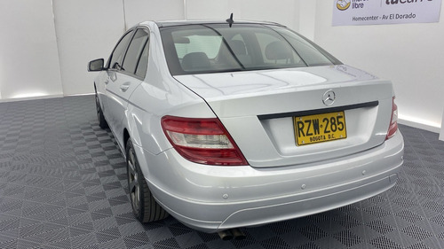 Imagen 6 de 25 de Mercedes Benz Clase C180 Kompressor