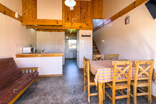 Complejo De 3 Monoambientes Y 1 Departamento/quincho En Venta En Junín De Los Andes, Patagonia Argentina