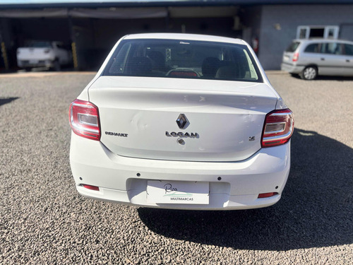 Renault Logan 1.6 Expression Hi-power 4p