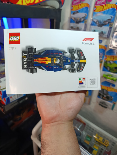 Lego Formula 1 Red Bull Oracle En Su Acrílico Armado 251 Red Bull (Usado)