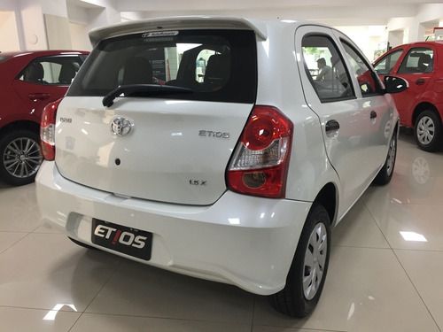 Toyota Etios 1.5 X 6mt My19